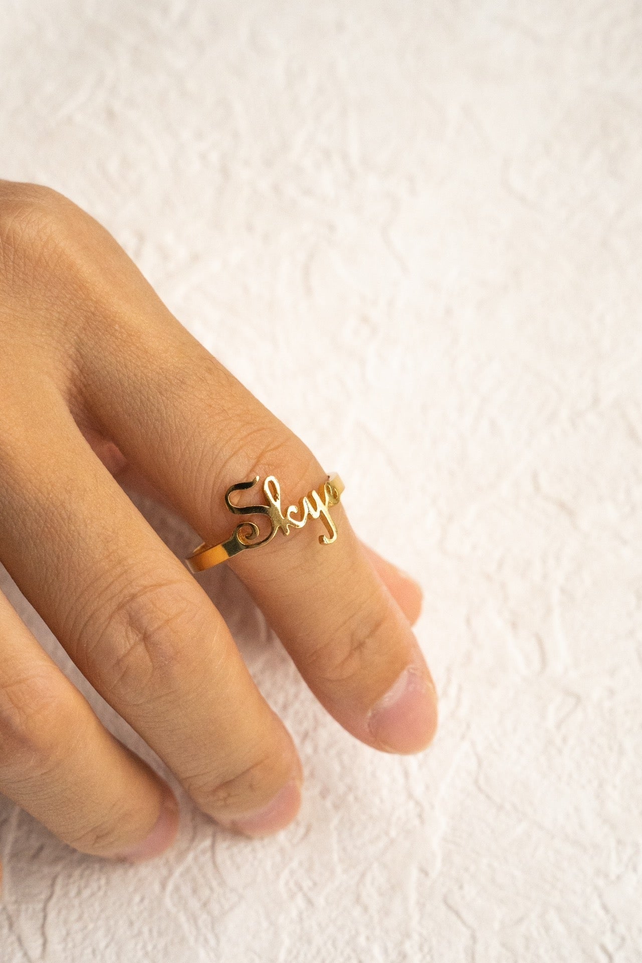 Customizable "Slay" Script Ring in 925 Silver – Available in Gold and Silver Finishes