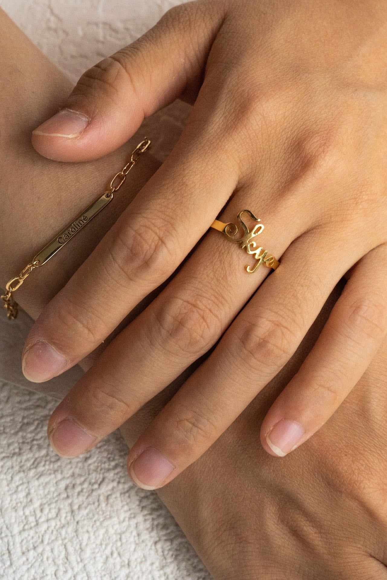 Customizable "Slay" Script Ring in 925 Silver – Available in Gold and Silver Finishes